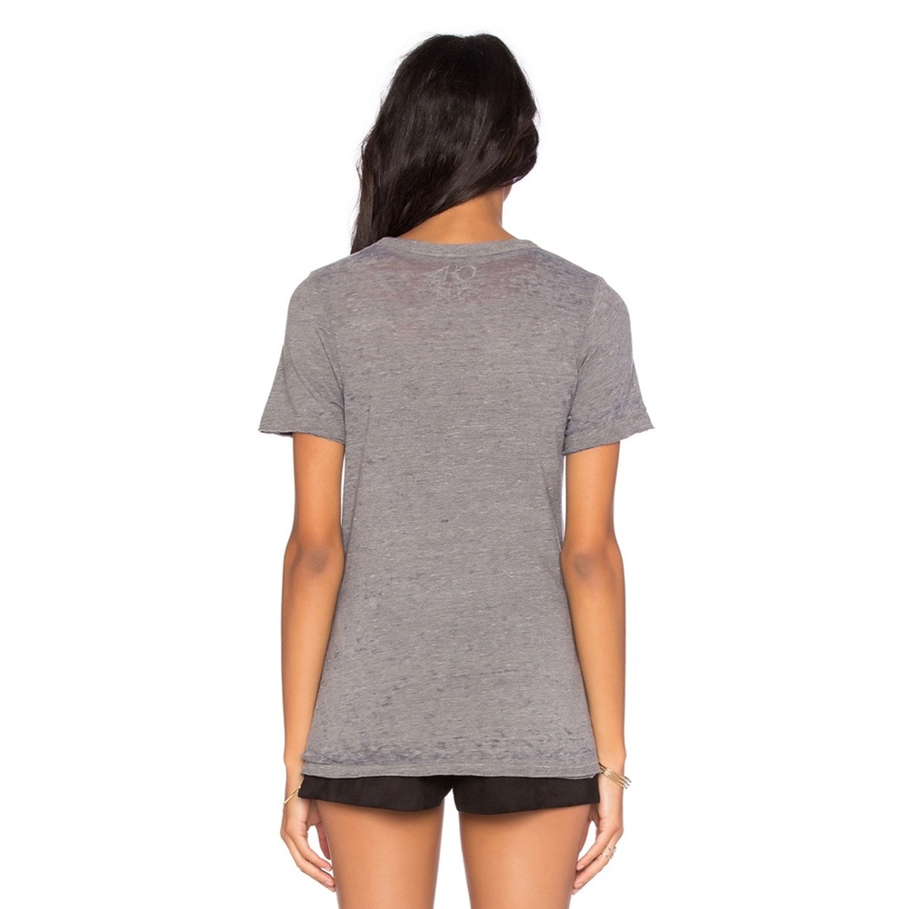 Revolve Chaser Hot Doggin' Graphic Tee Streaky Gray Size Medium NWT - Picture 3 of 5